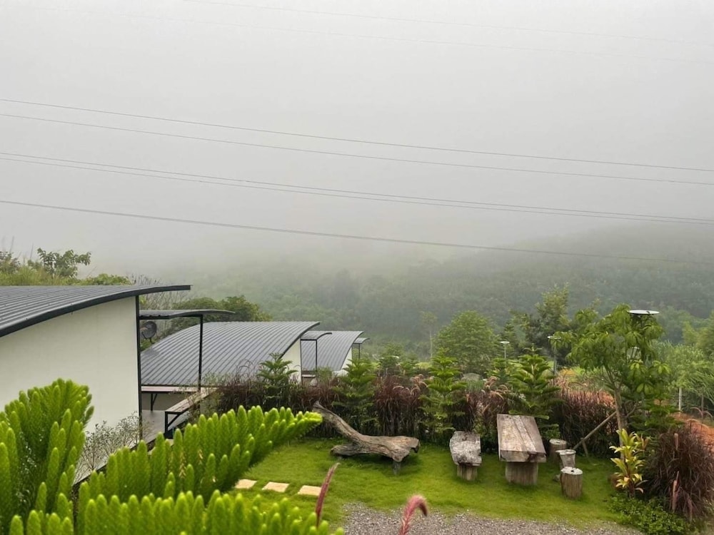Kirirat Resort, Thailand