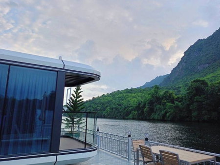 Paenaifun Resort, Si Sawat, Thailand