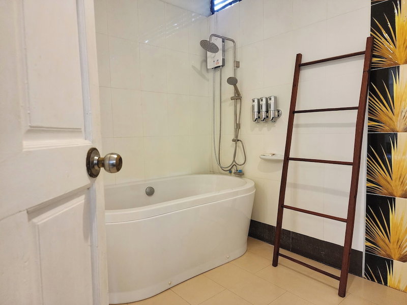 Karaboon Wellness, Phitsanulok, Thailand