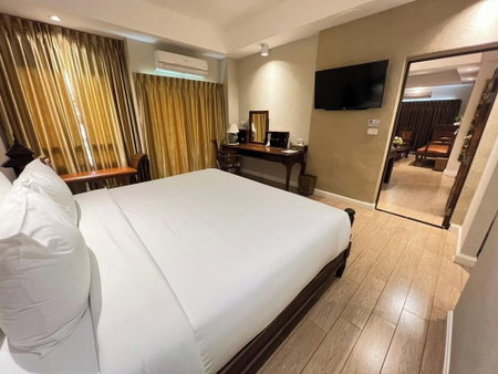 Kokhaburi Hotel, Lampang, Thailand