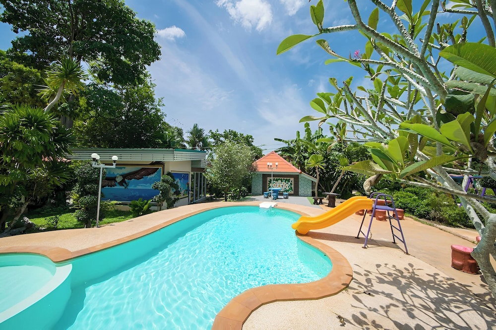Tontarn Resort And Spa, Thailand