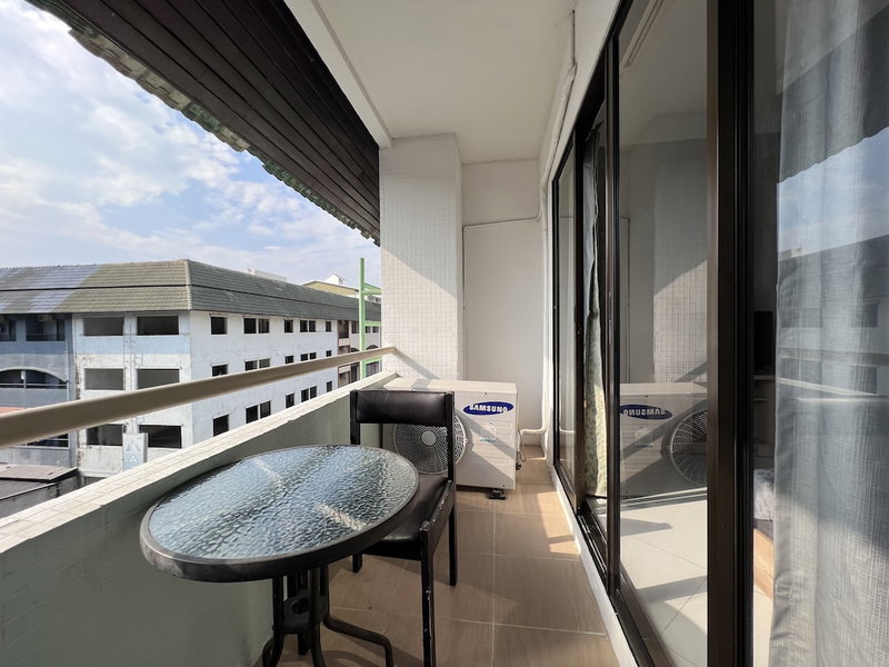 Emerald Hotel Chonburi, Pattaya, Thailand
