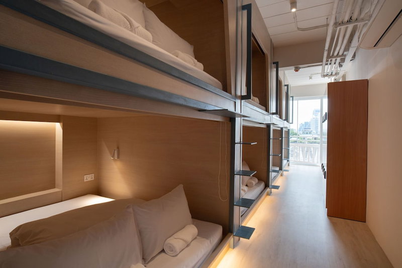 BEAT. Warii Hostel at Chaophraya River, Bangkok, Thailand