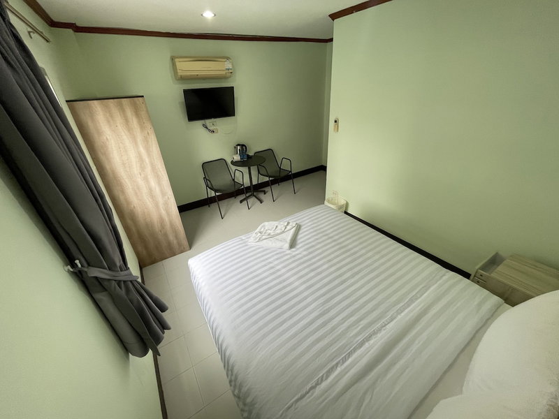 Omaya Guest House, Patong, Thailand