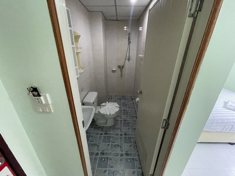Omaya Guest House, Patong, Thailand