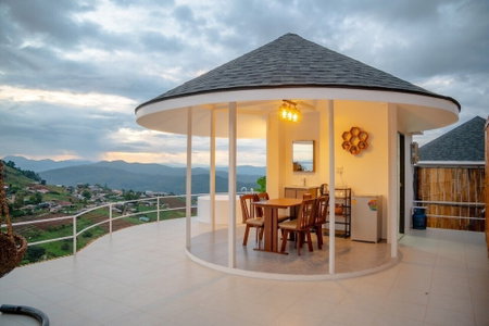 Mon Sai Lom Monjam, Mae Rim, Thailand