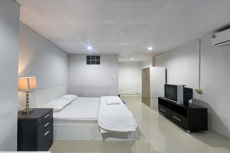 Freesia Bangphi Guest House, Samutprakarn, Thailand