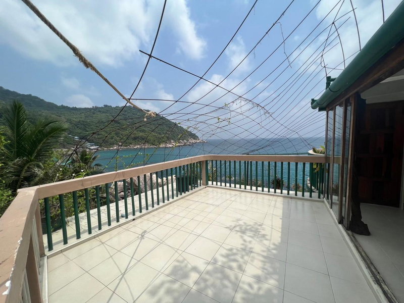 Hin Wong Apartments Dive & Snorkel Resort, Koh Tao, Thailand