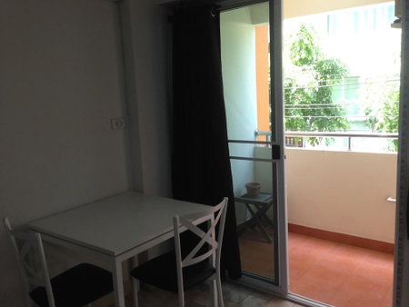 Yaowamal Apartment, Nonthaburi, Thailand