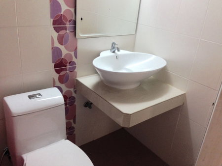 Yaowamal Apartment, Nonthaburi, Thailand