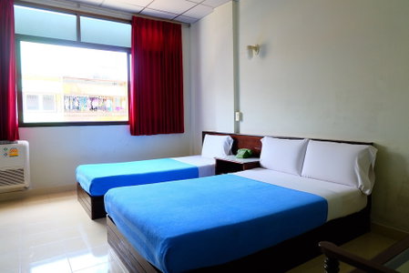 Thairungruang Backpackers Suratthani, Surat Thani, Thailand