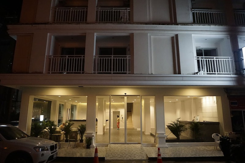 Blue Skyline Hotel, Patong, Thailand