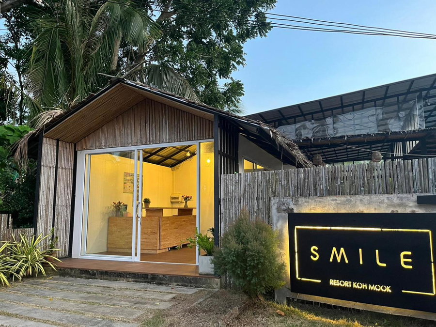 Smile Resort Koh Mook, Ko Mook, Thailand