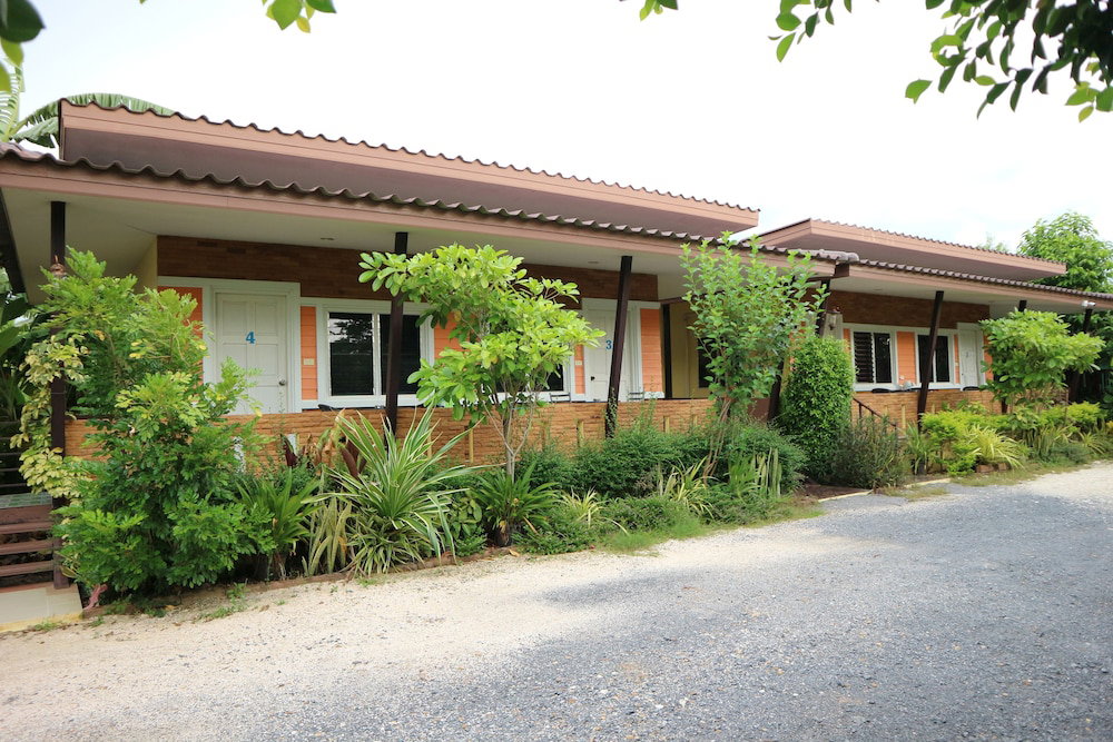 Hotel · Rabiangnam Resort, Kanchanaburi