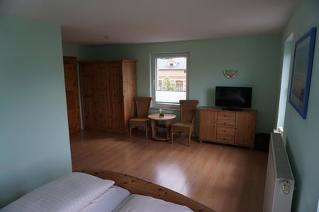 Hotel am Bahnhof, Waren, Germany