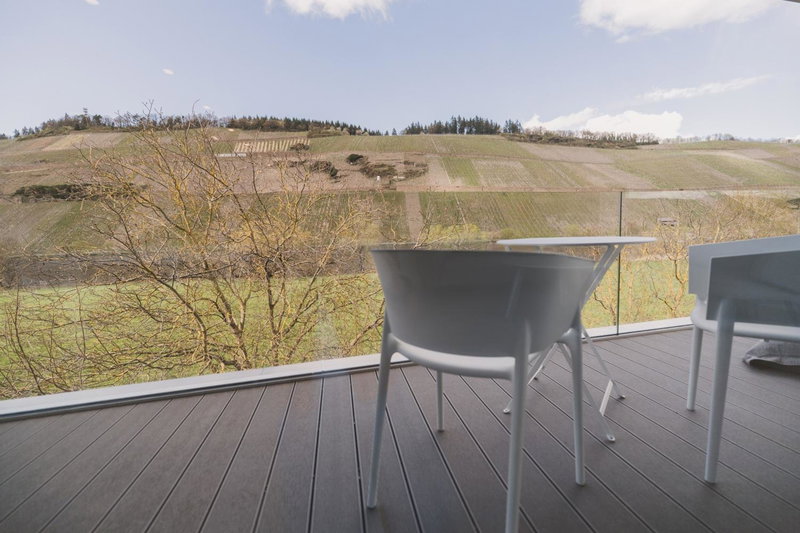 STEILLAGE - Design Moselsuiten mit Panoramablick und SPA, Brauneberg, Germany