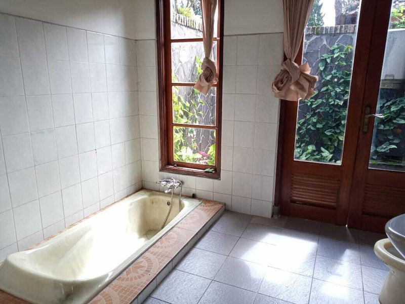 Enjung Beji Resort, Baturiti, Indonesia