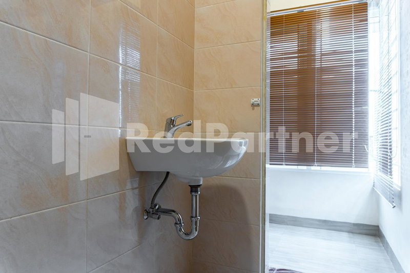 Adam Malik Guesthouse near Regale ICC Medan Mitra RedDoorz, Medan, Indonesia