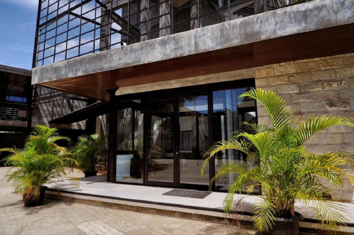 Hotel · Guest House 555 NKI, Duku