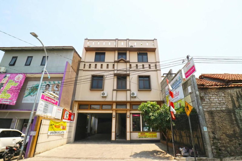 Saloka Guest House & Residence, Cimahi, Indonesia