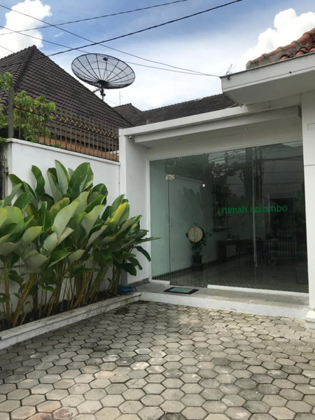 RedDoorz Plus @ Demangan Gejayan, Yogyakarta, Indonesia