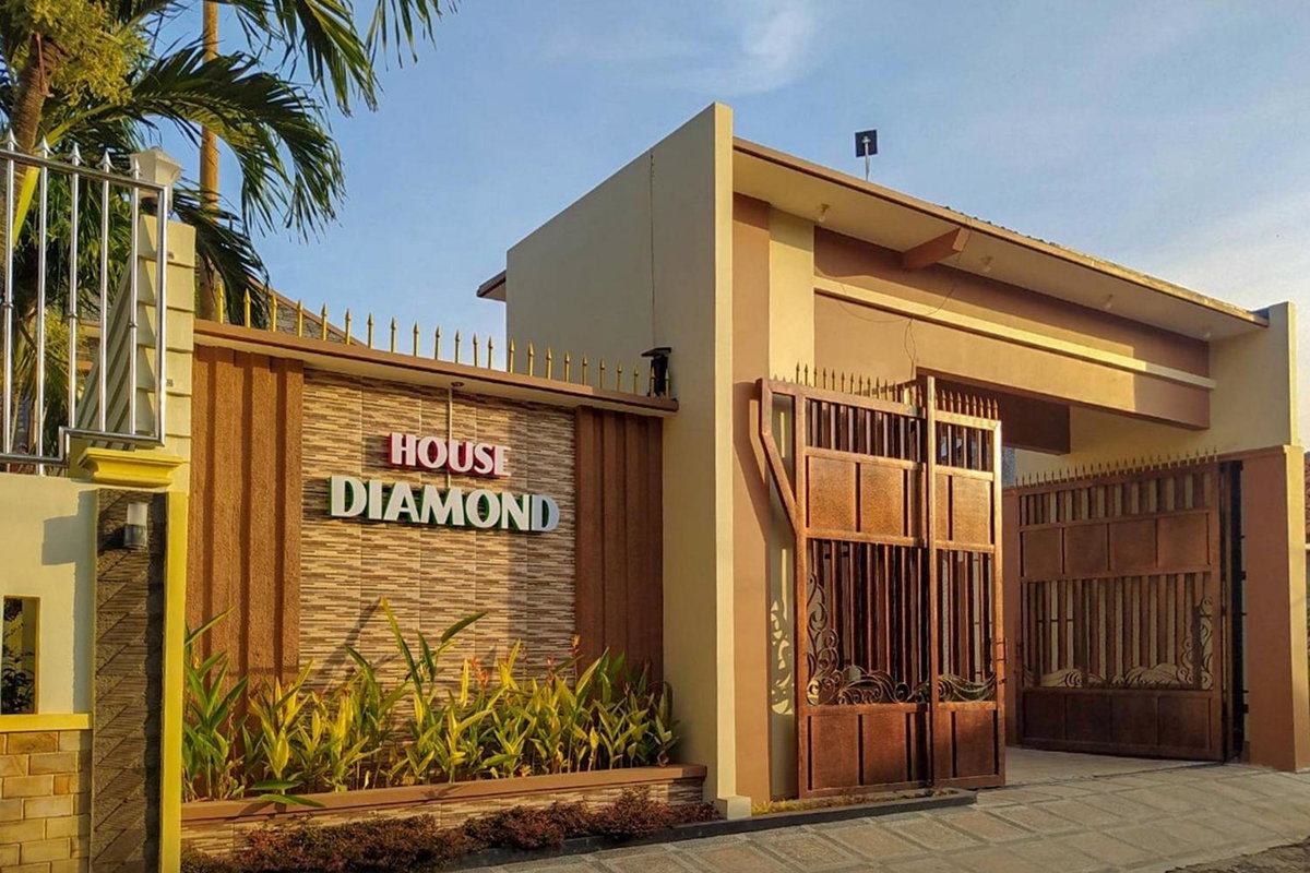 Hotel · RedDoorz Syariah near Exit Tol Pemalang, Tjomal