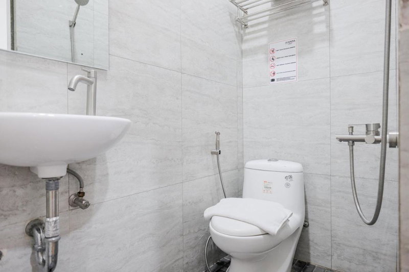 RedDoorz Plus @ Jalan Juanda Medan, Medan, Indonesia