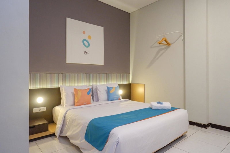 Sans Hotel Good Wish Semarang, Jomblang, Indonesia