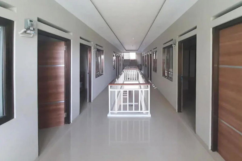 Urbanview Syariah Utami Inn Garut by RedDoorz, Garut, Indonesia