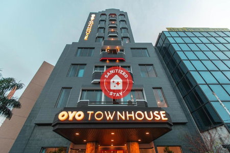 Super OYO Townhouse 1 Hotel Salemba, Jakarta, Indonesia