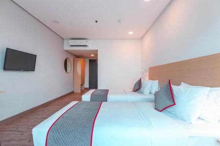 Super OYO Townhouse 1 Hotel Salemba, Jakarta, Indonesia
