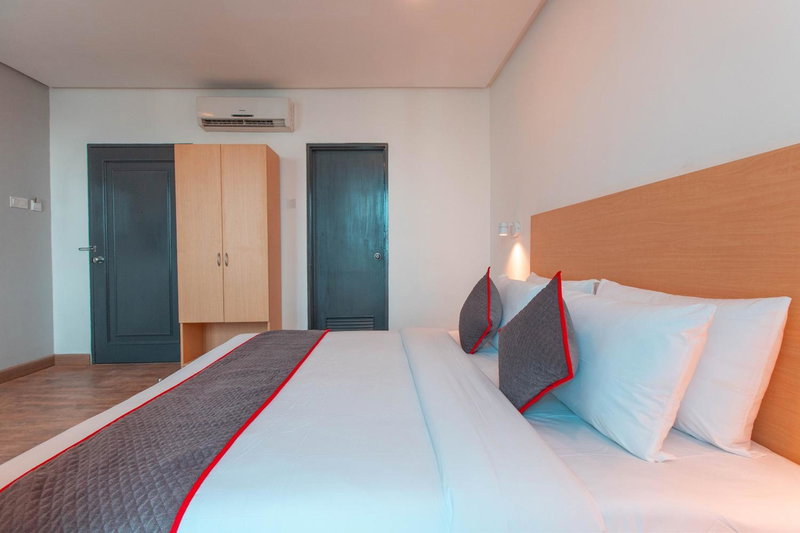 Super OYO Townhouse 1 Hotel Salemba, Jakarta, Indonesia