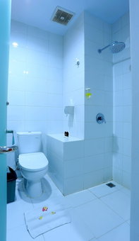 Fizz Hotel Lombok, Mataram, Indonesia