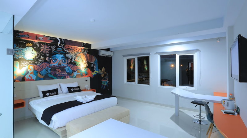 Fizz Hotel Lombok, Mataram, Indonesia