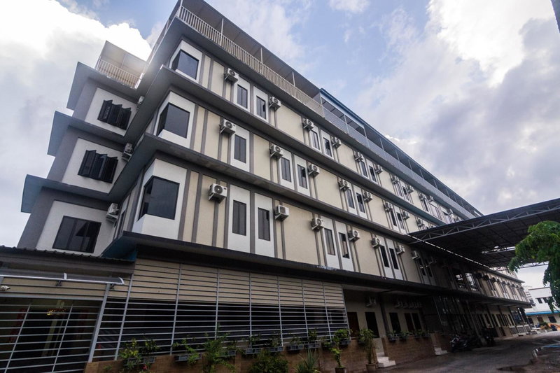 Capital O 1867 Kara Guest House, Batam Center, Indonesia