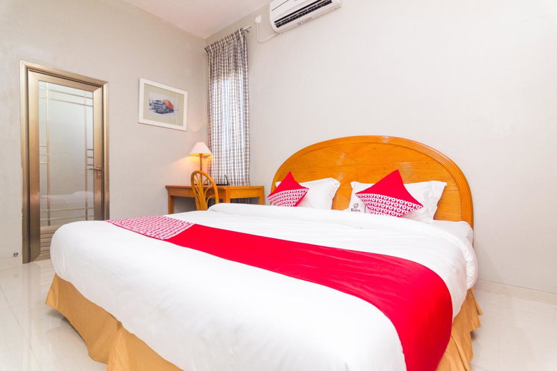 Capital O 1867 Kara Guest House, Batam Center, Indonesia
