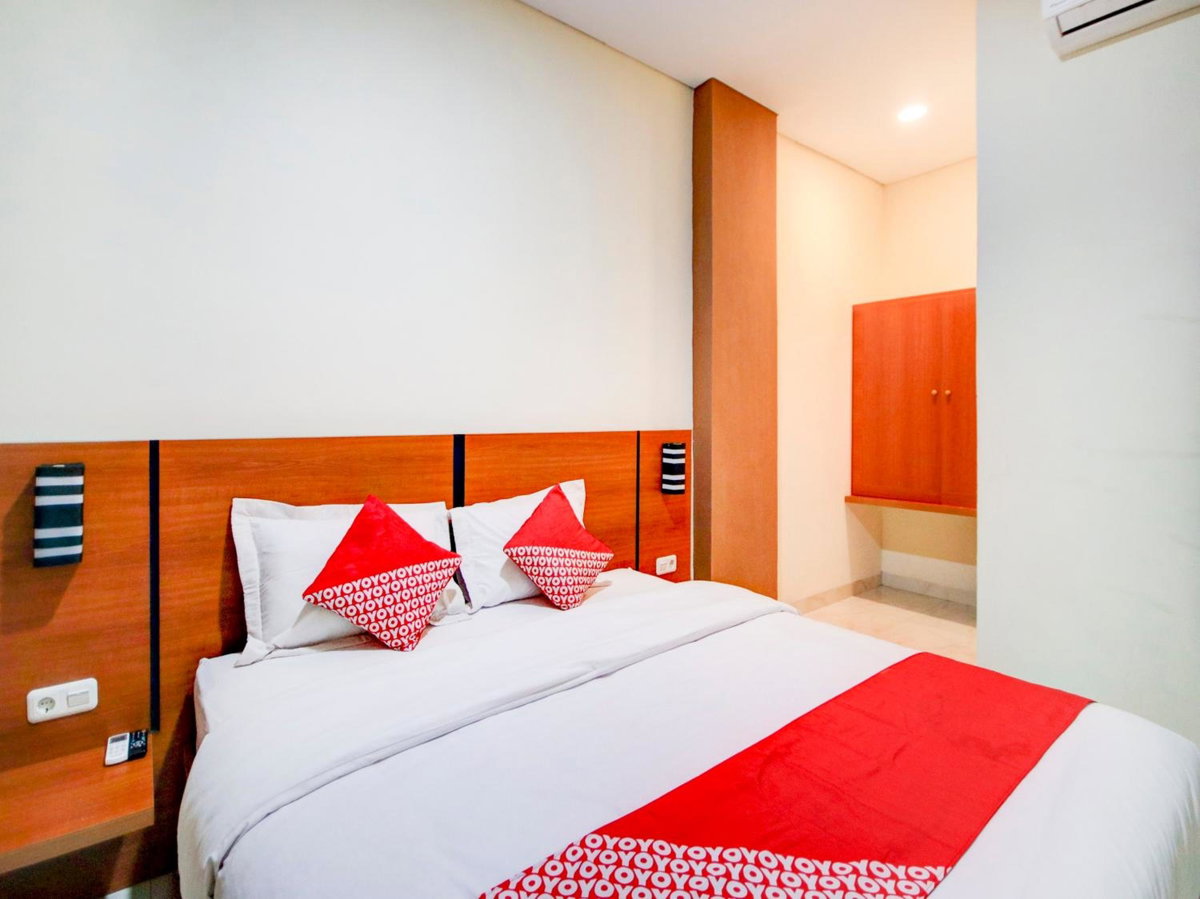 Hotel · Hotel O Sean'S Residence Mansyur Near Universitas Sumatra Utara ( USU ), Medan