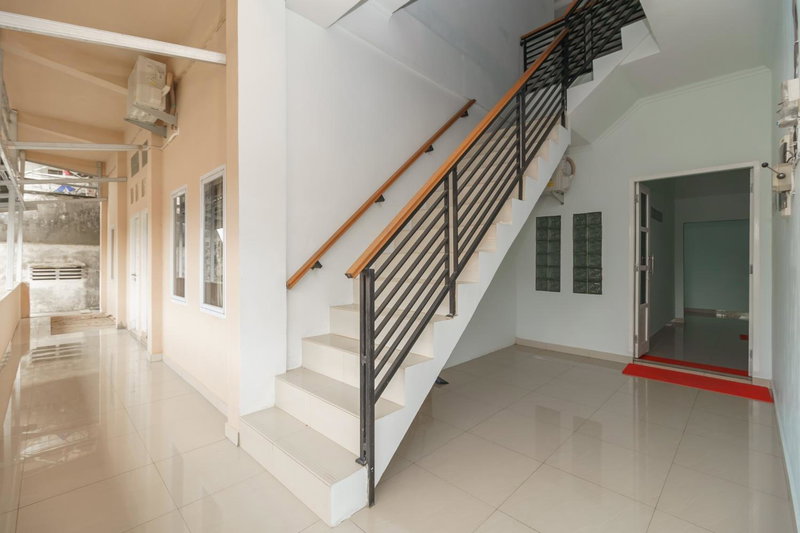 RedDoorz Syariah near Simpang Sekip Palembang, Palembang, Indonesia