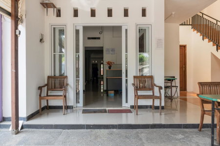 RedDoorz near Terminal Bubulak Bogor, Bogor, Indonesia