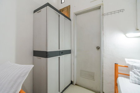 RedDoorz near Terminal Bubulak Bogor, Bogor, Indonesia