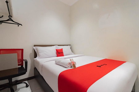RedDoorz Plus @ Pakuan Residence Tajur, Bogor, Indonesia