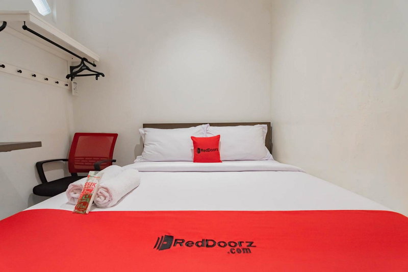 RedDoorz Plus @ Pakuan Residence Tajur, Bogor, Indonesia