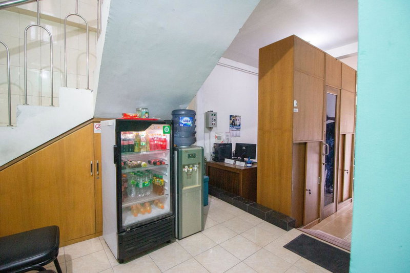 Halona Residence near Pakuwon Mall Jogja Mitra RedDoorz, Yogyakarta, Indonesia