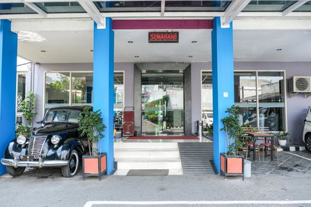 Hotel Dalu, Semarang, Indonesia