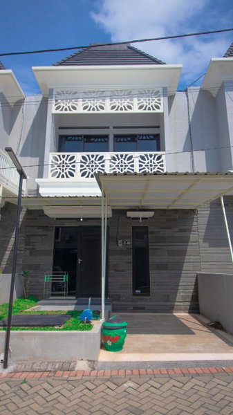 Villa Safari Syariah with Mountain View, Batu, Indonesia