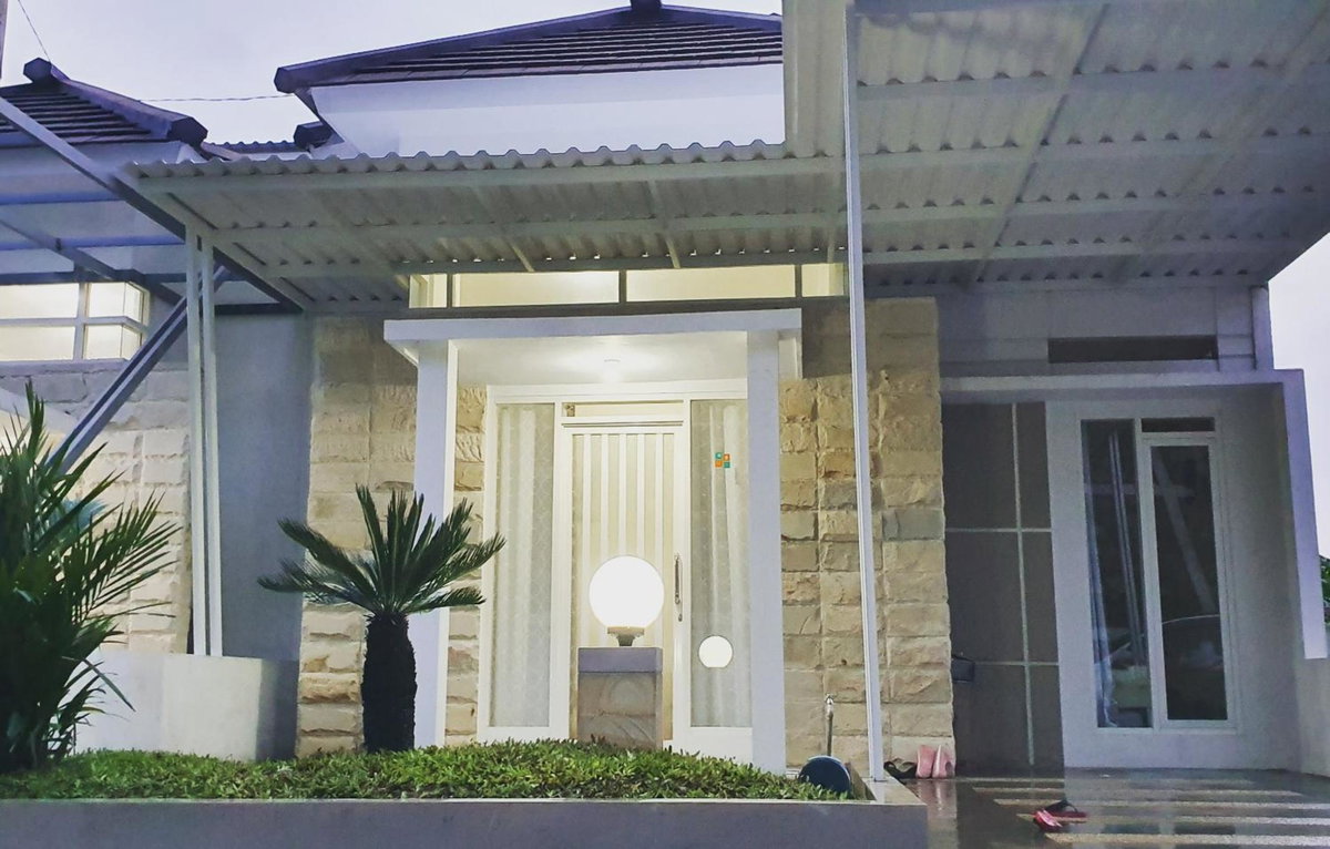 Villa B9us Batu, Indonesia