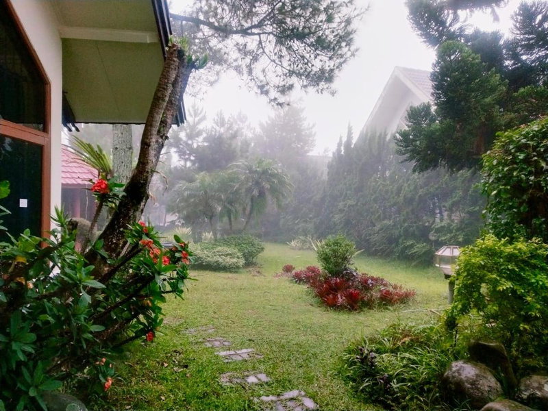 Villa Segar Alam Puncak, Cinengangirang, Indonesia