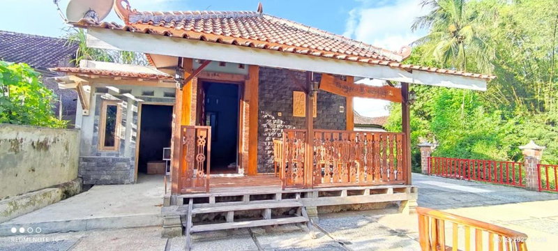 Niagara Homestay, Ngargoremo, Indonesia