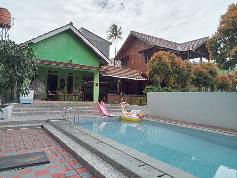 Villa Ainun, Pasirmuntjang, Indonesia