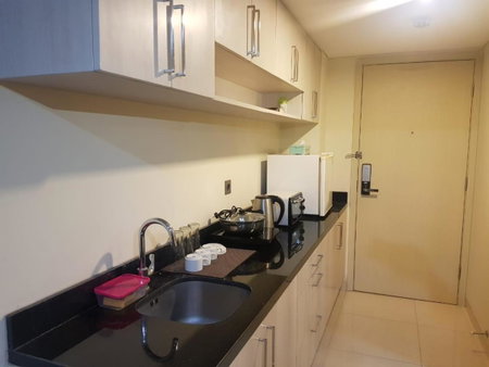 #7 Apartemen The Pinnacle - Louis Kienne Pandanaran Semarang, Semarang, Indonesia